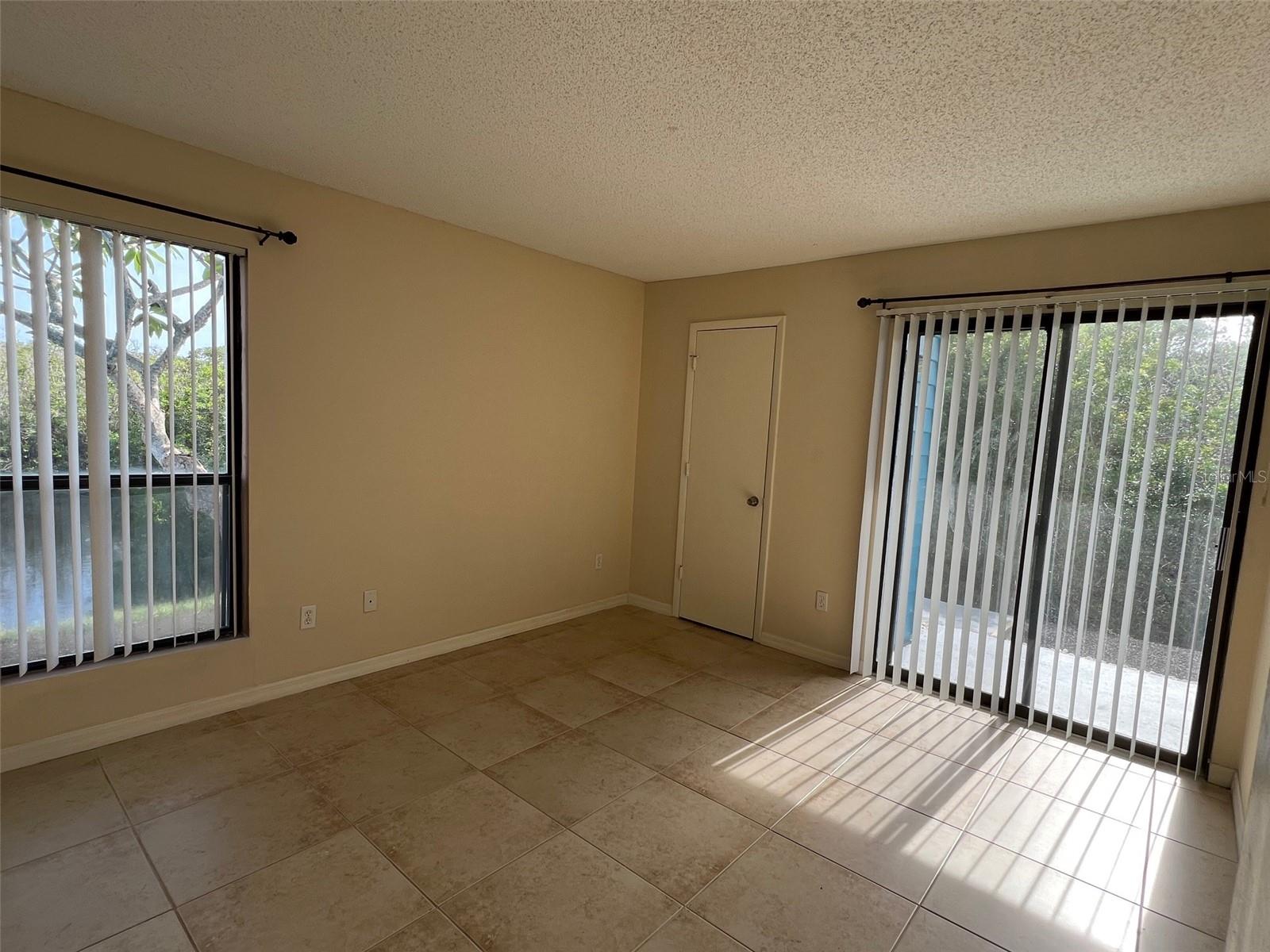 HARBOR CLUB CONDO - Residential