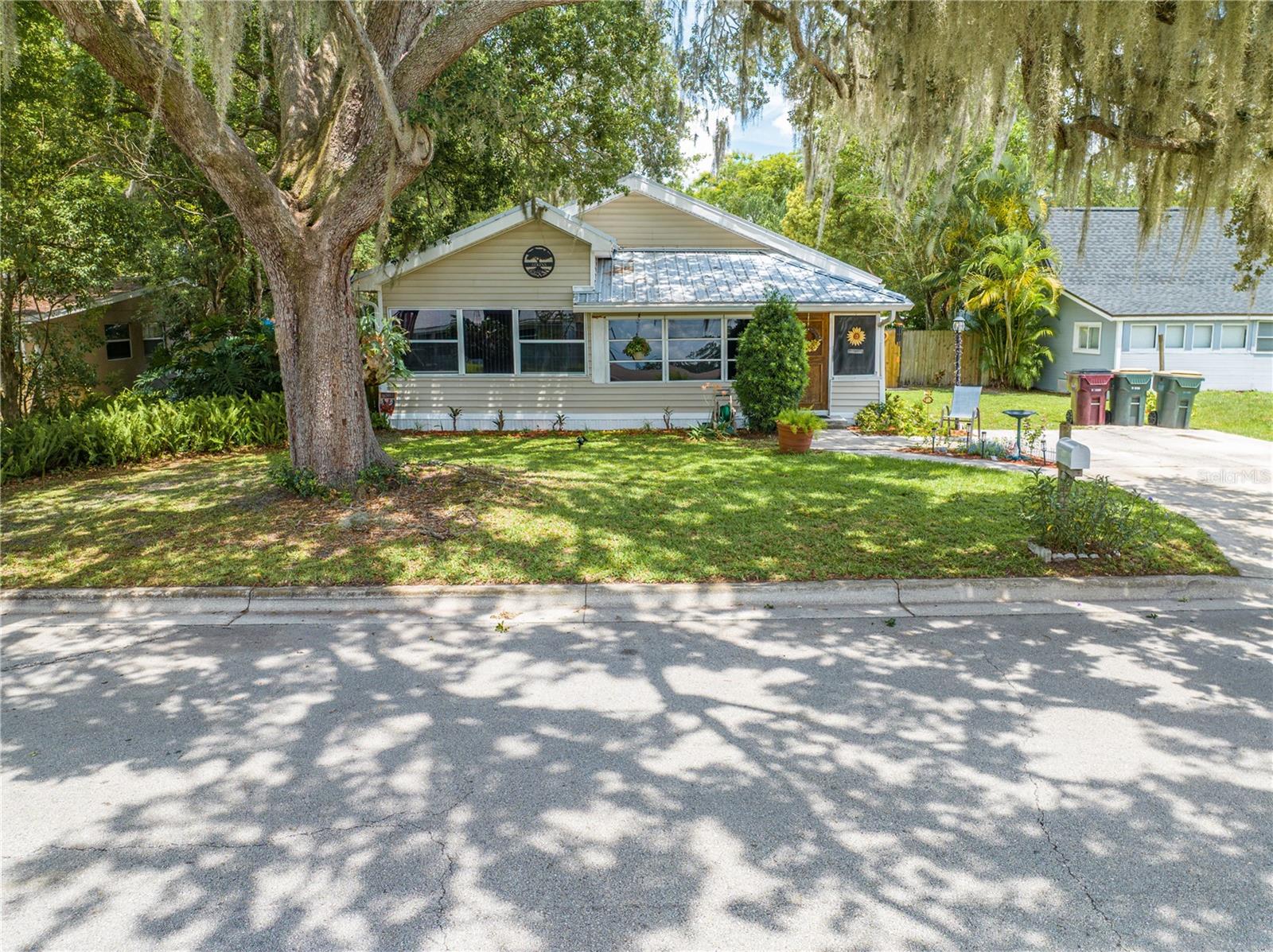 517 CAROLINA AVENUE