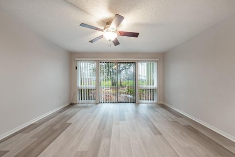 Condominium in ORLANDO FL 5089 EAGLESMERE DRIVE 17.jpg