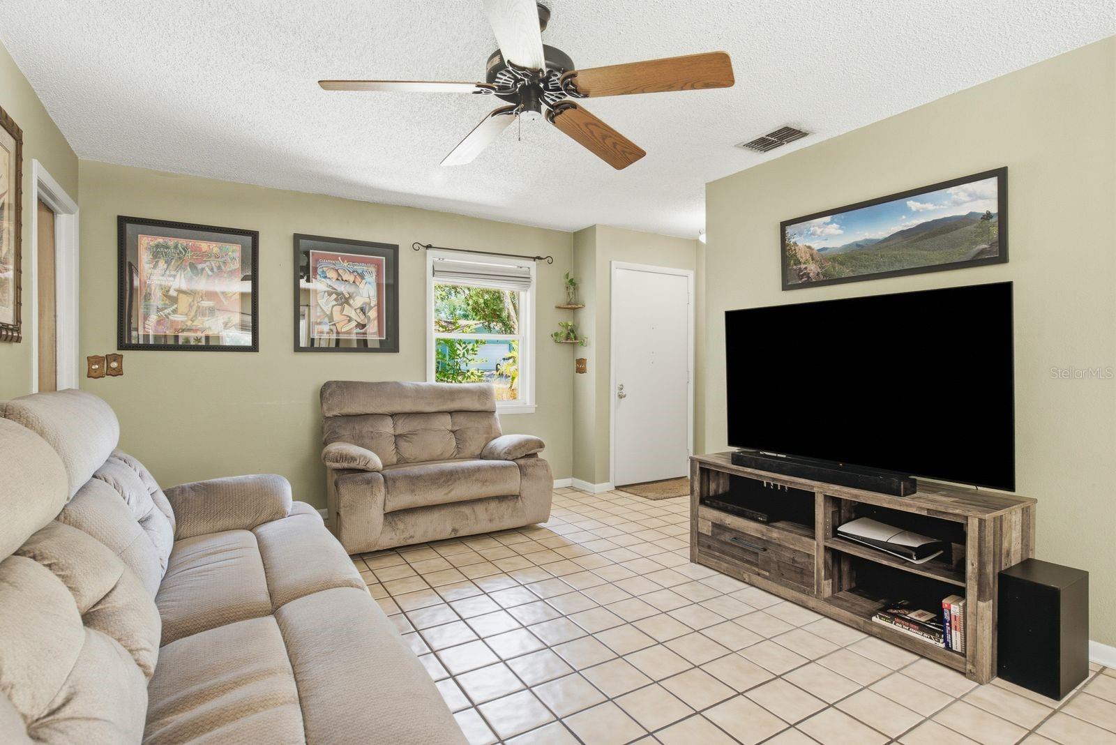 1635 BRANDYWINE WAY
