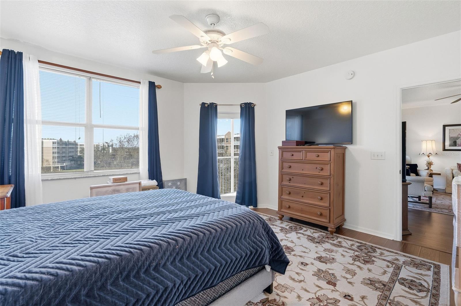 GOLF LAKE CONDO 2 AT EAST BAY - Residential