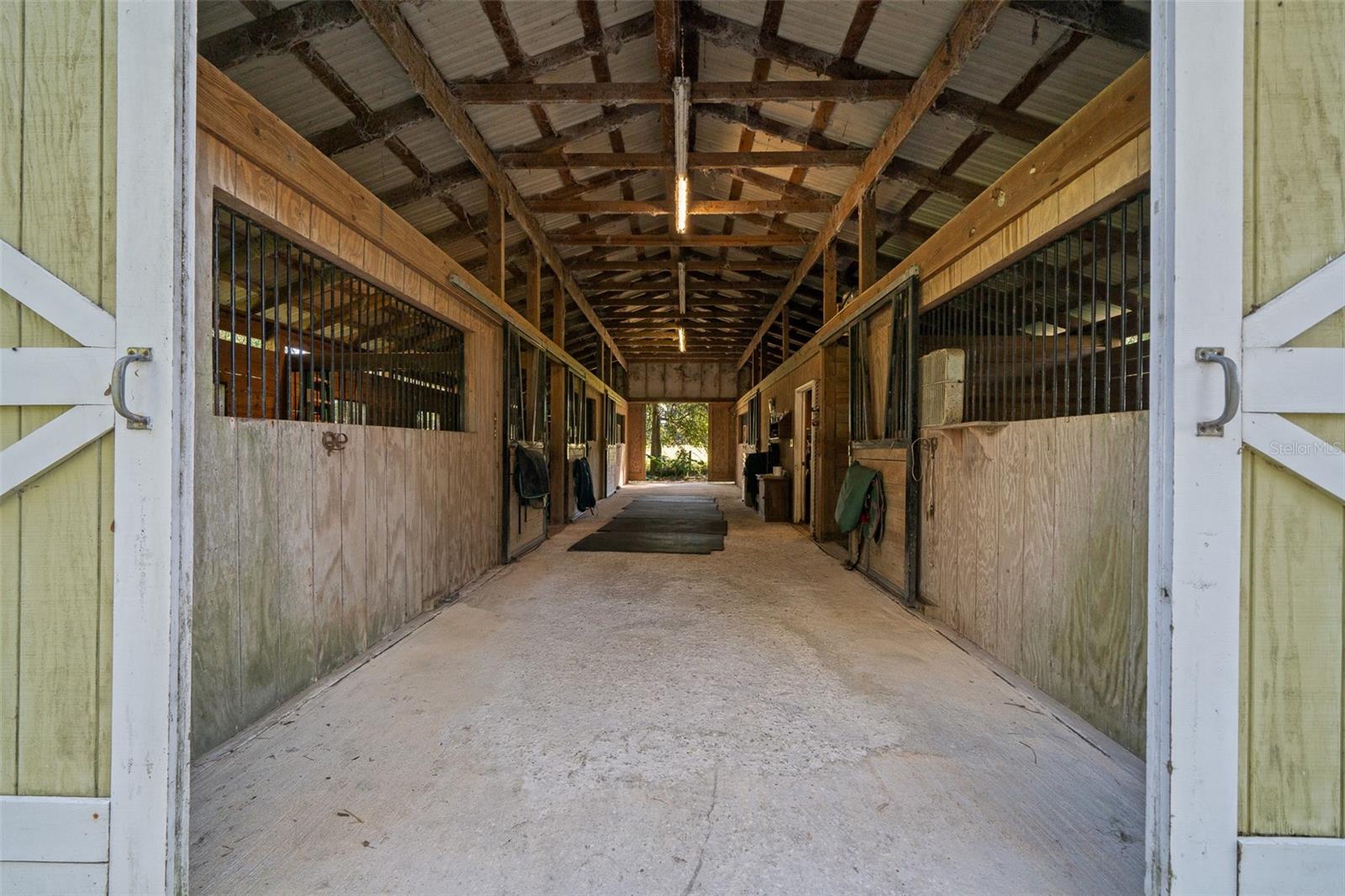 ROLLING RANCHETTES - Residential