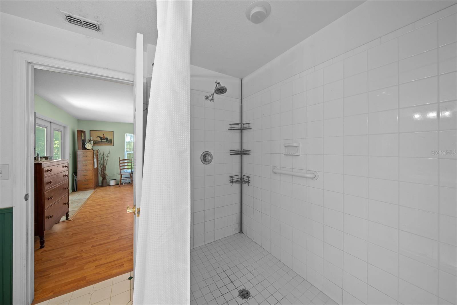 ROLLING RANCHETTES - Residential