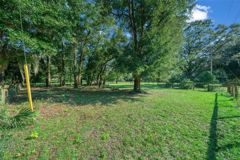 Tiny photo for 399 NE 155th Place, Citra, FL 32113 (MLS # OM712656)