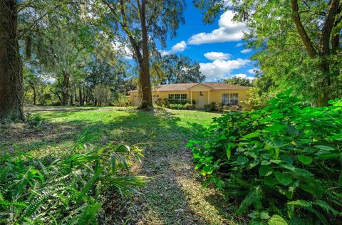 Tiny photo for 399 NE 155th Place, Citra, FL 32113 (MLS # OM712656)