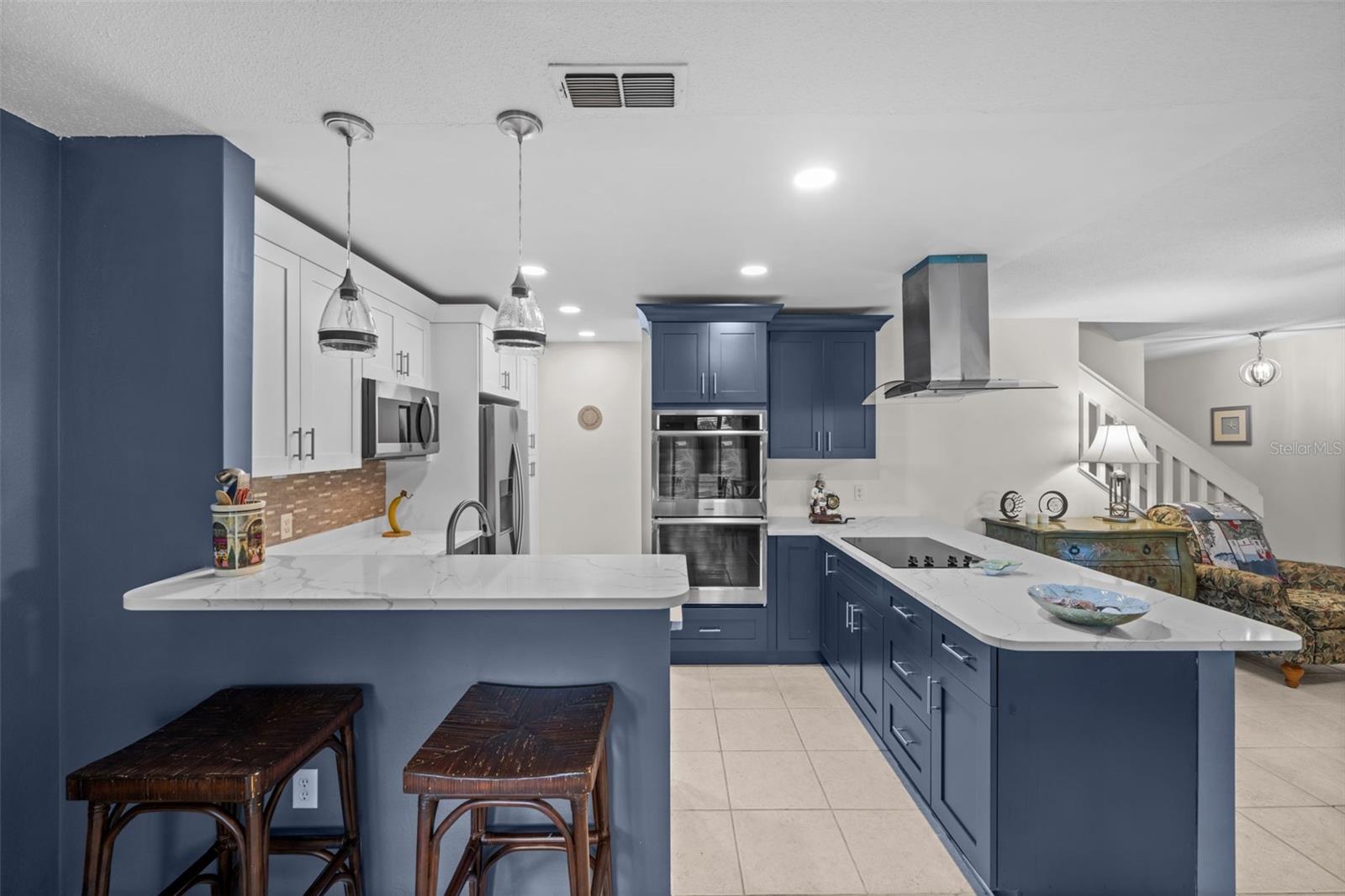 SORRENTO PLACE - Residential