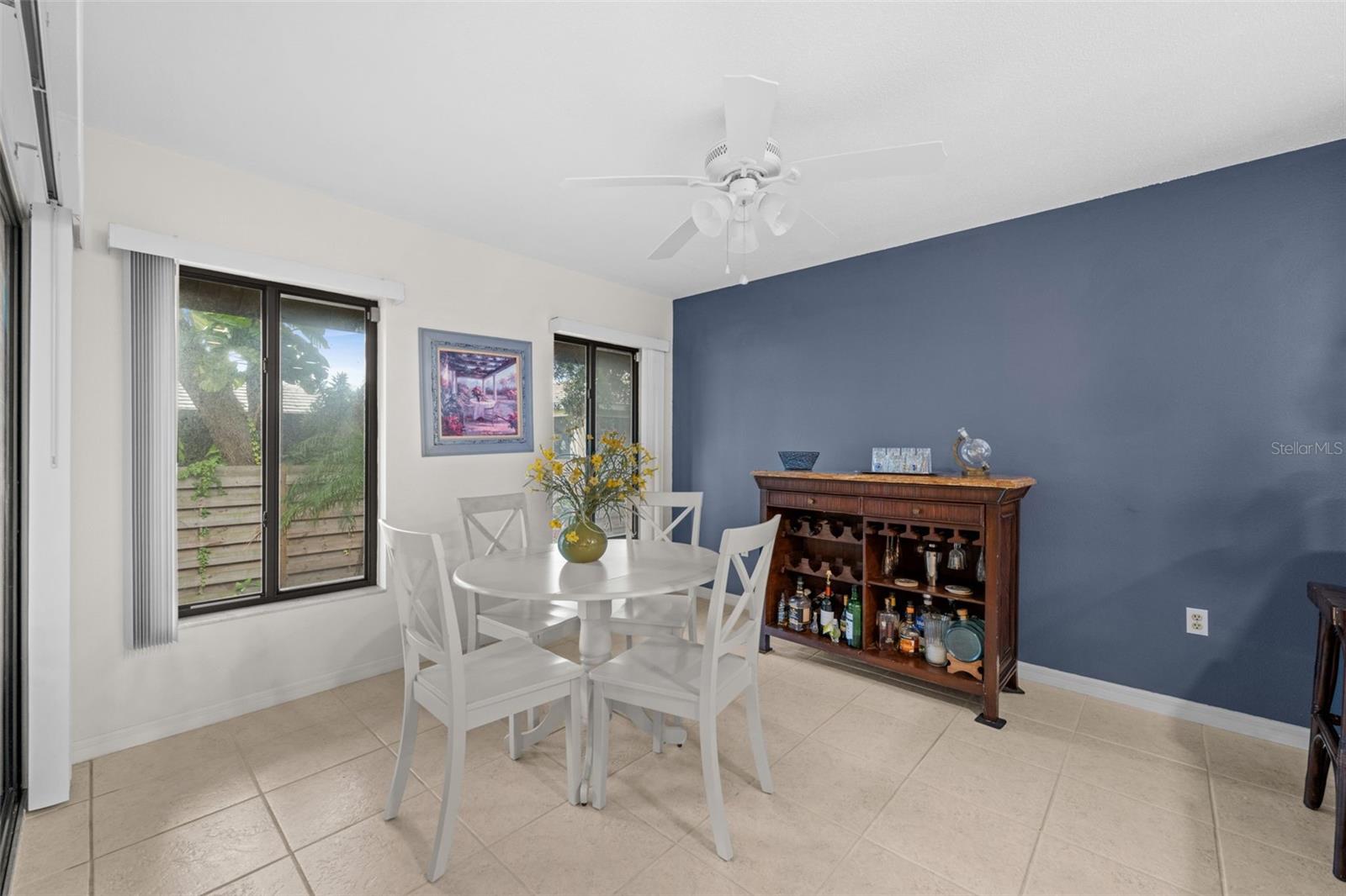 SORRENTO PLACE - Residential