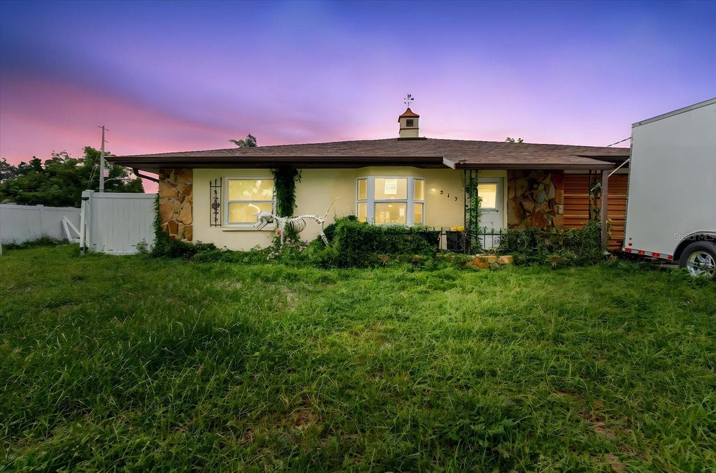 Photo of 8513 Bella Viaduct, Hudson, FL 34667 (MLS # TB8544041)