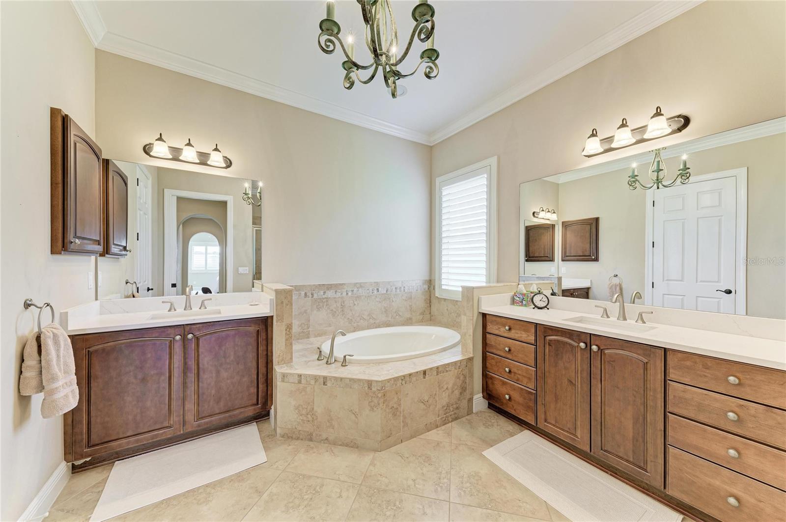 VENETIAN GOLF & RIVER CLUB PH 04D - Residential