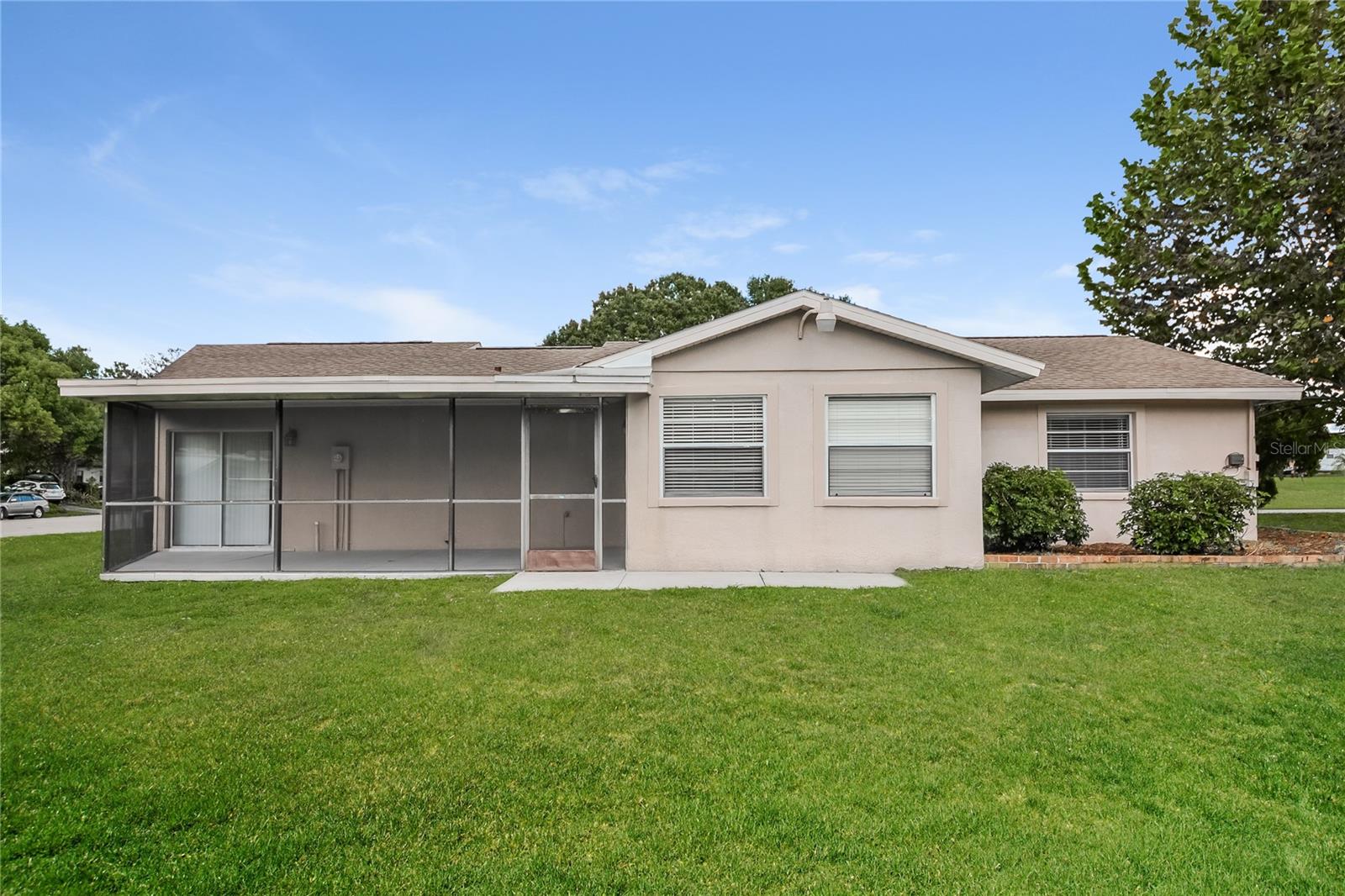 GROVES THE - Residential Lease