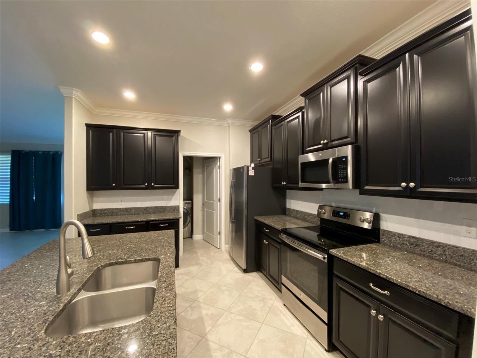 BELMONT PH 1C-2A PT RE - Residential Lease