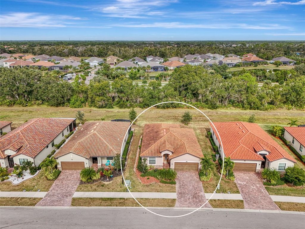 Photo of 12750 Cinqueterre Drive, Venice, FL 34293 (MLS # A4675973)
