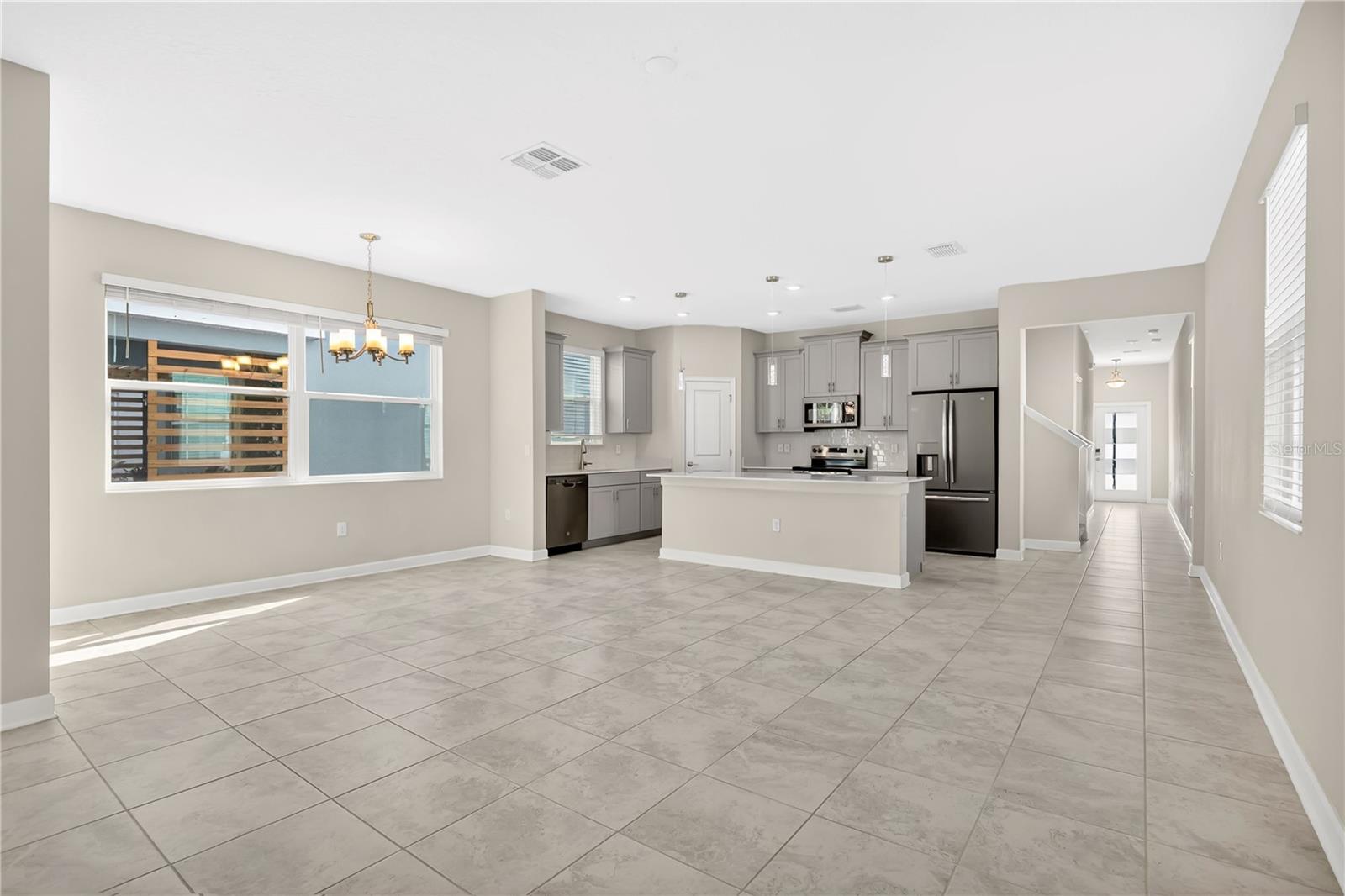 STOREY PK-PH 5 - Residential