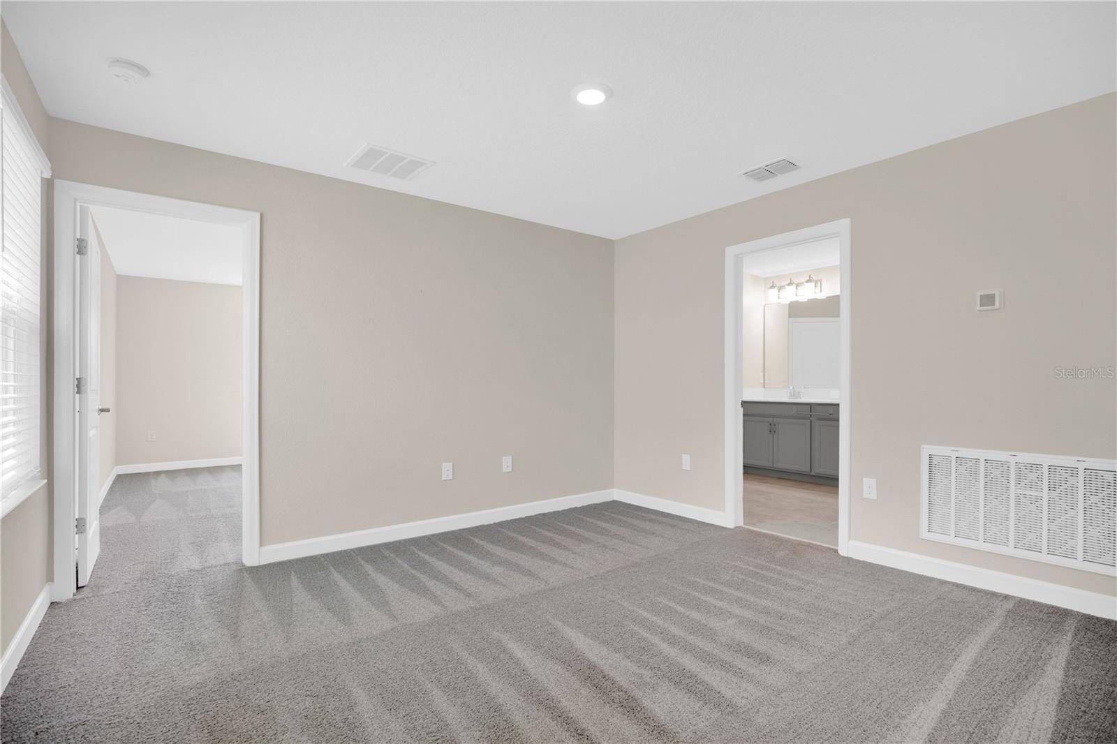 STOREY PK-PH 5 - Residential