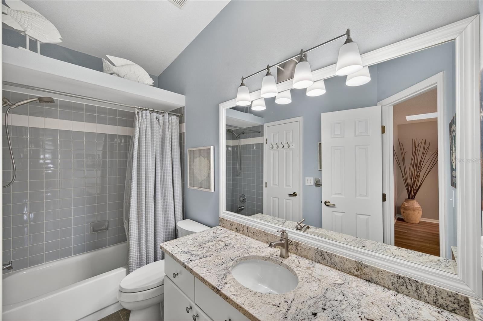 CURLEW LANDINGS SOUTH - Residential