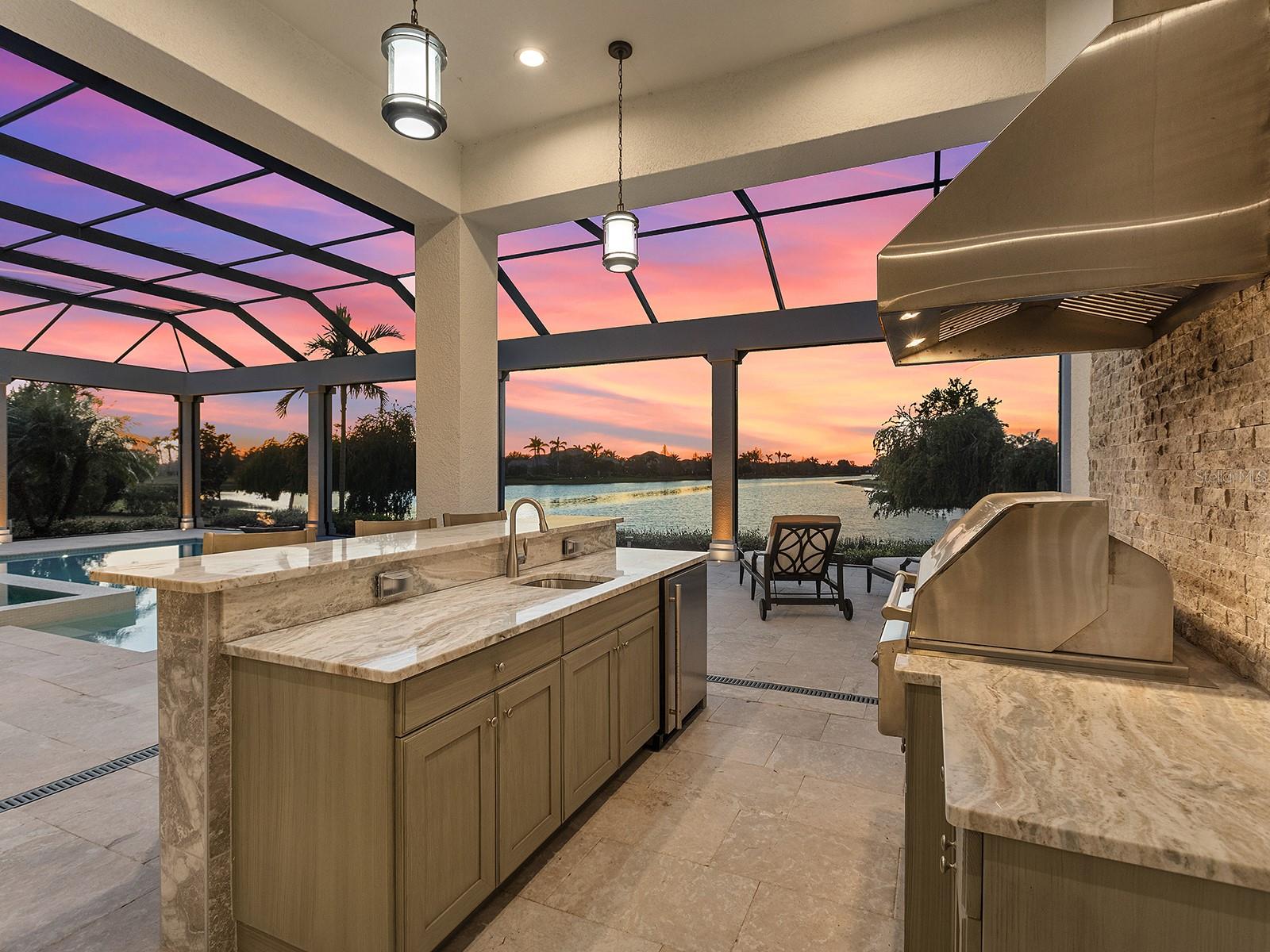 LAKE CLUB - Residential