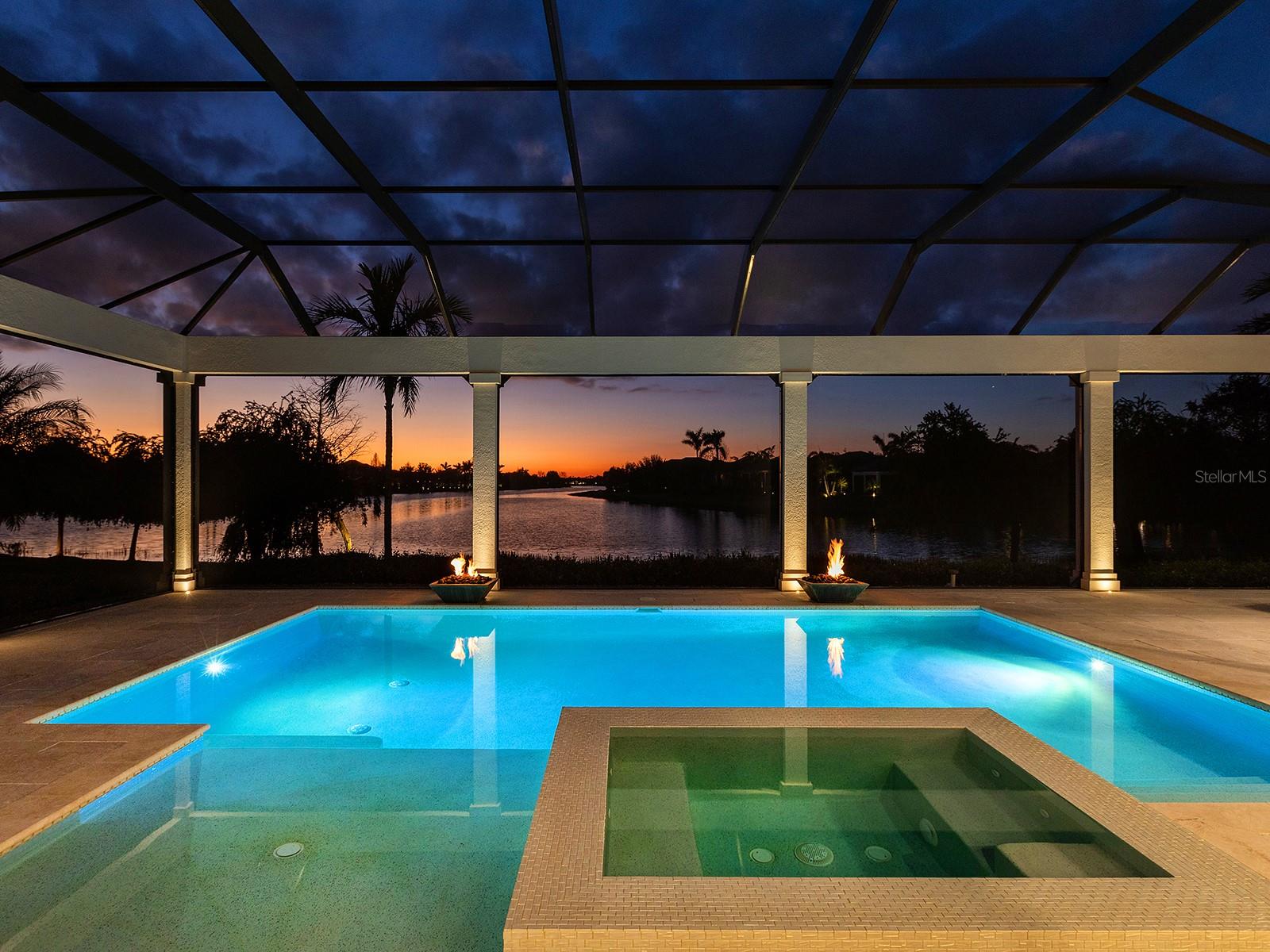 LAKE CLUB - Residential