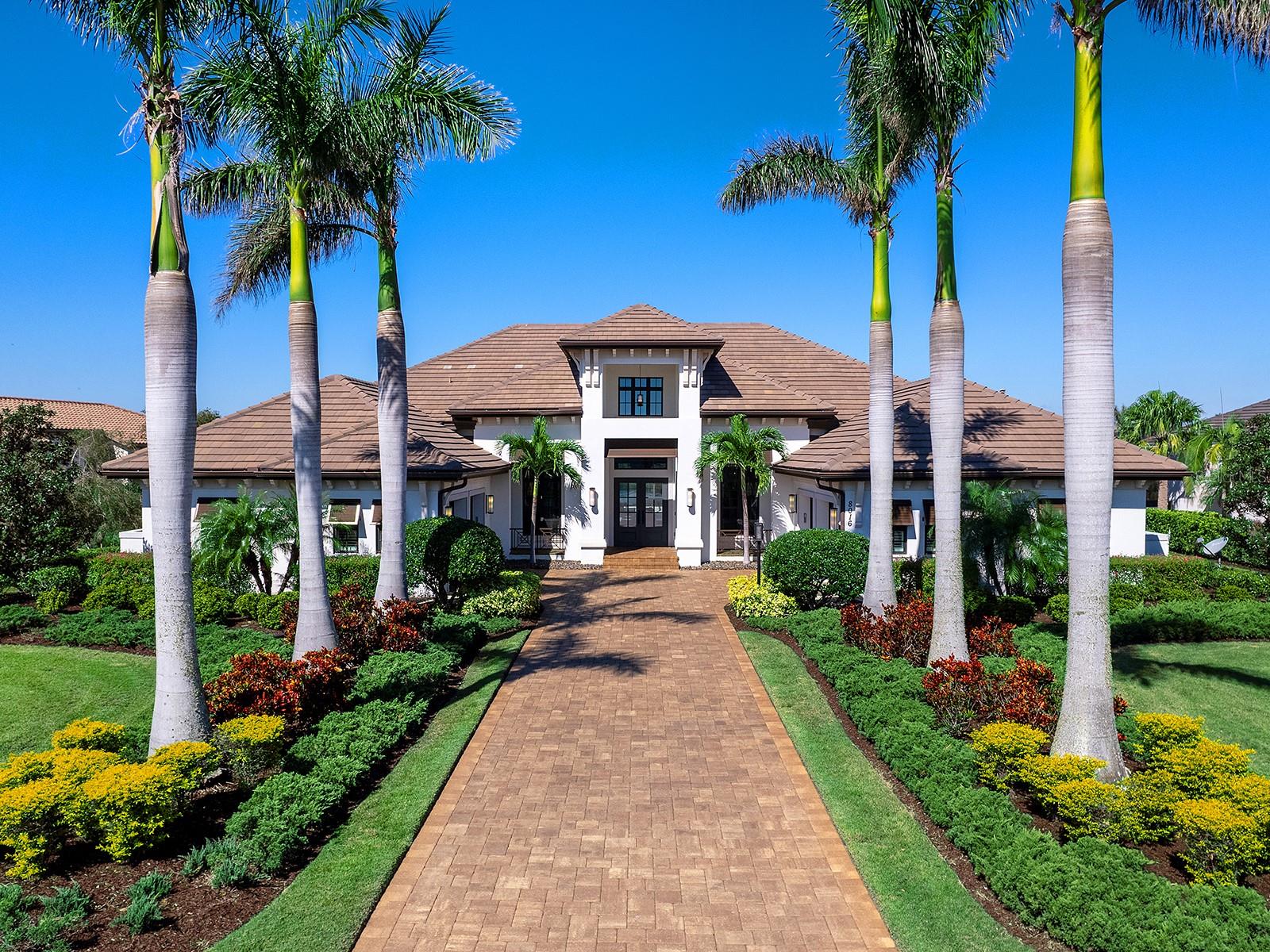 LAKE CLUB - Residential