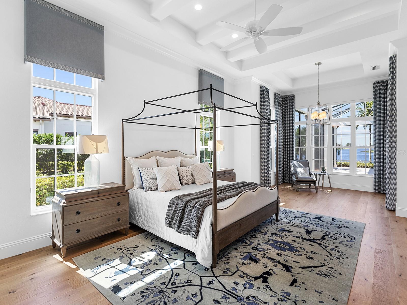 LAKE CLUB - Residential