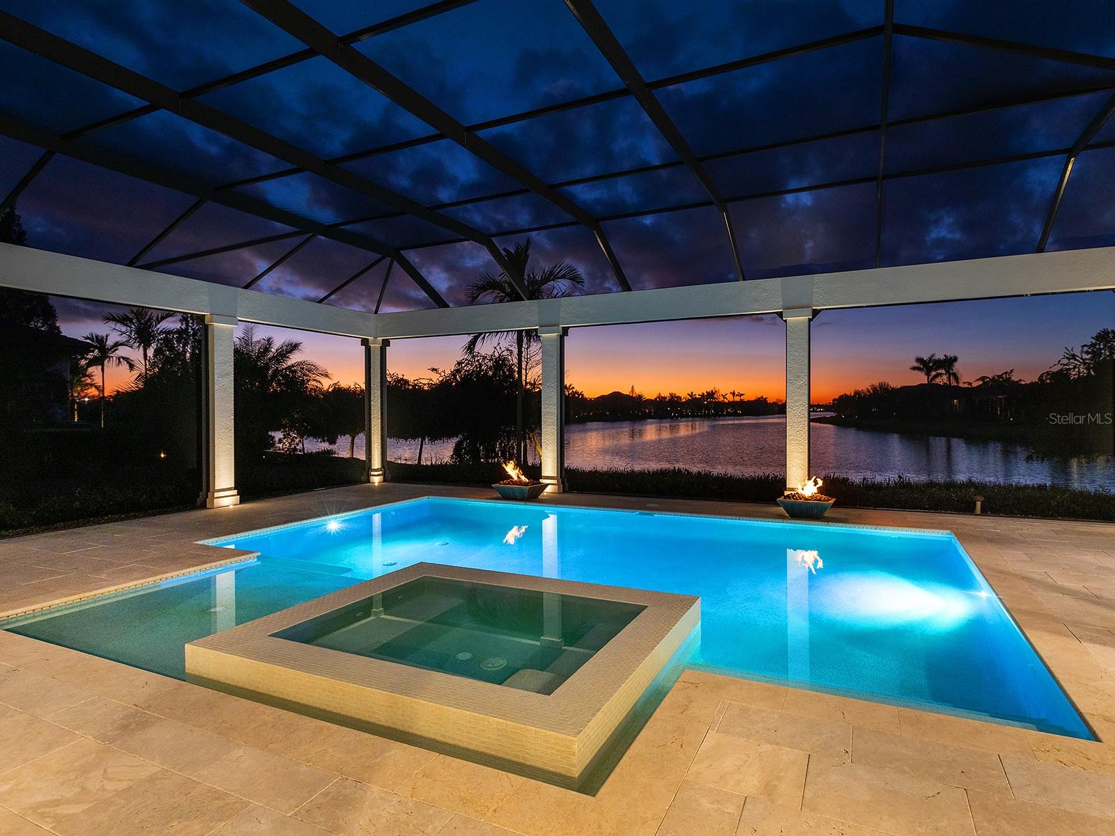 LAKE CLUB - Residential