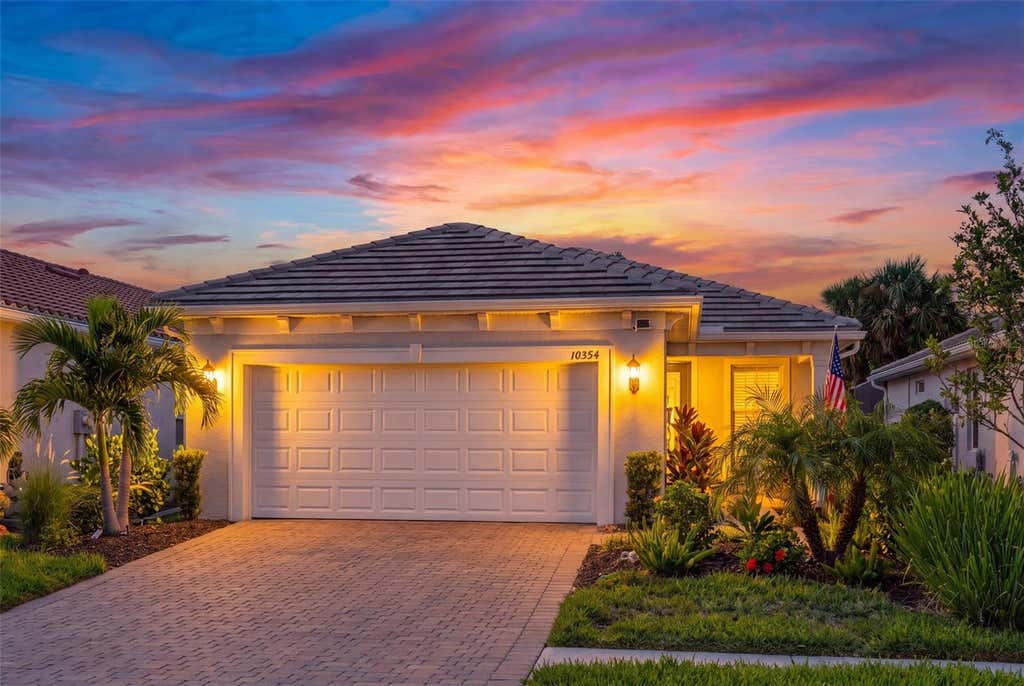 Photo of 10354 Abaco Falls Drive, Englewood, FL 34223 (MLS # A4700100)
