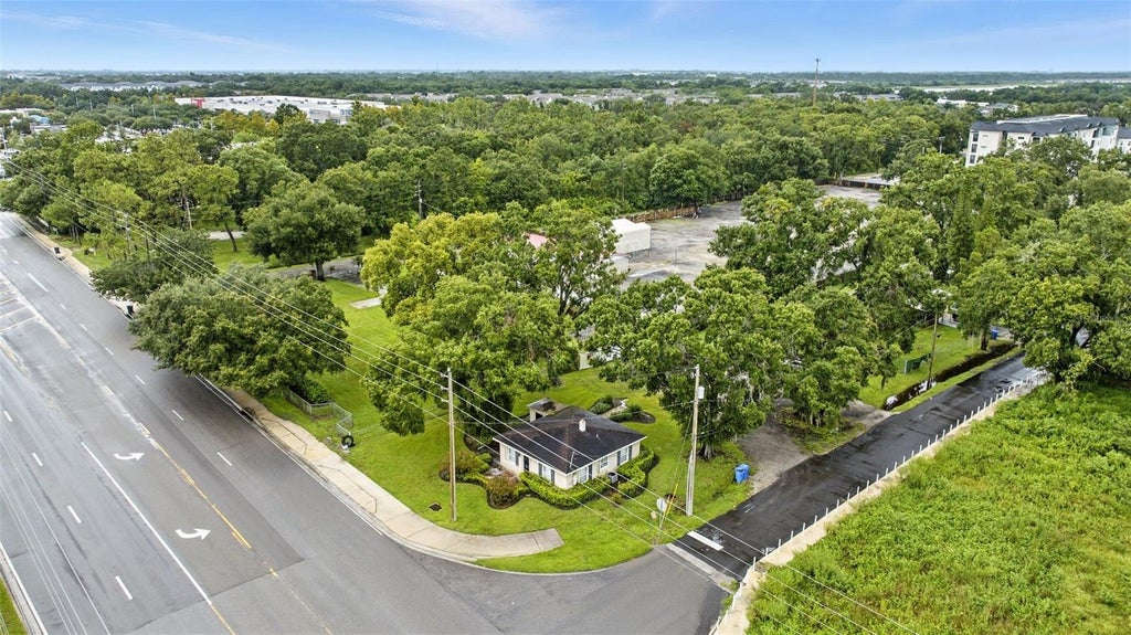 Photo of 10418 Bloomingdale Avenue, Riverview, FL 33578 (MLS # O6444258)