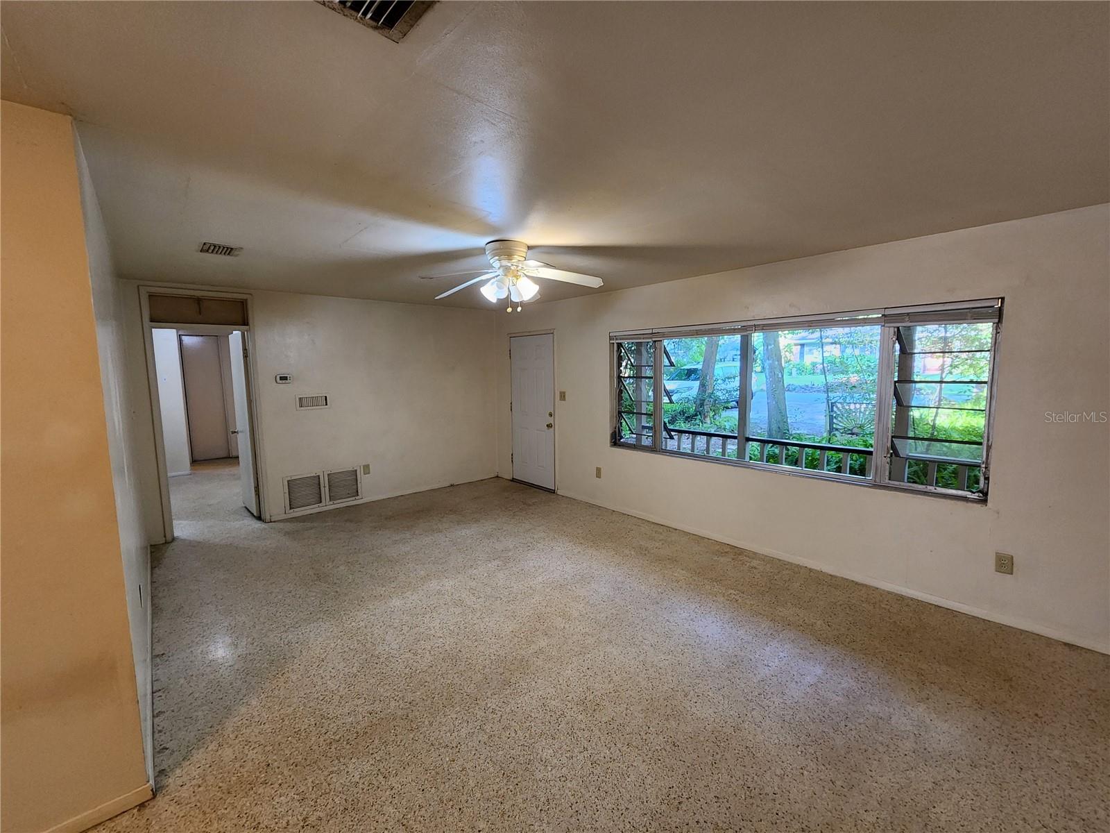 MASON MANOR - Residential Lease