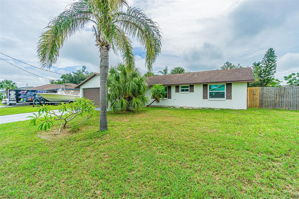 Photo of 6321 Spanish Main Drive, Apollo Beach, FL 33572 (MLS # TB8426361)