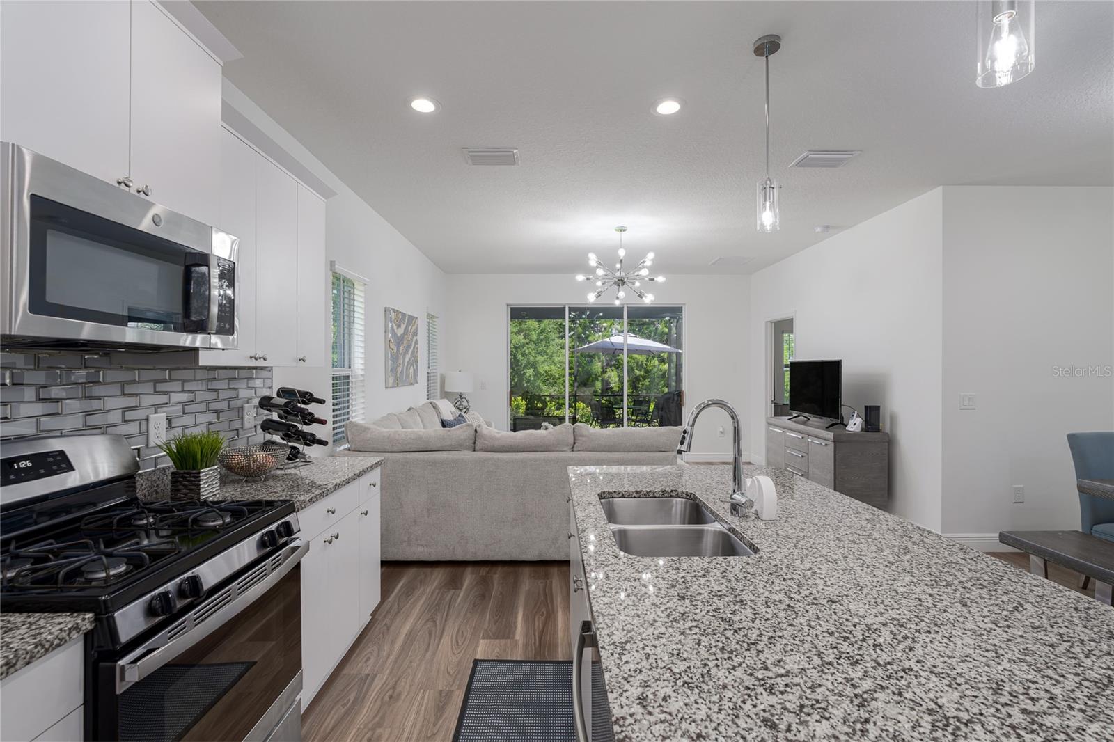 SILVERLEAF PH VI - Residential