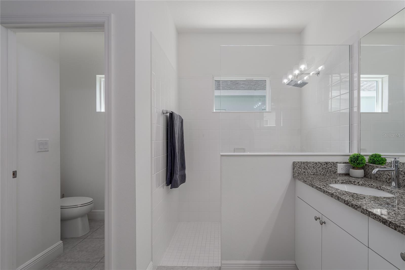 SILVERLEAF PH VI - Residential