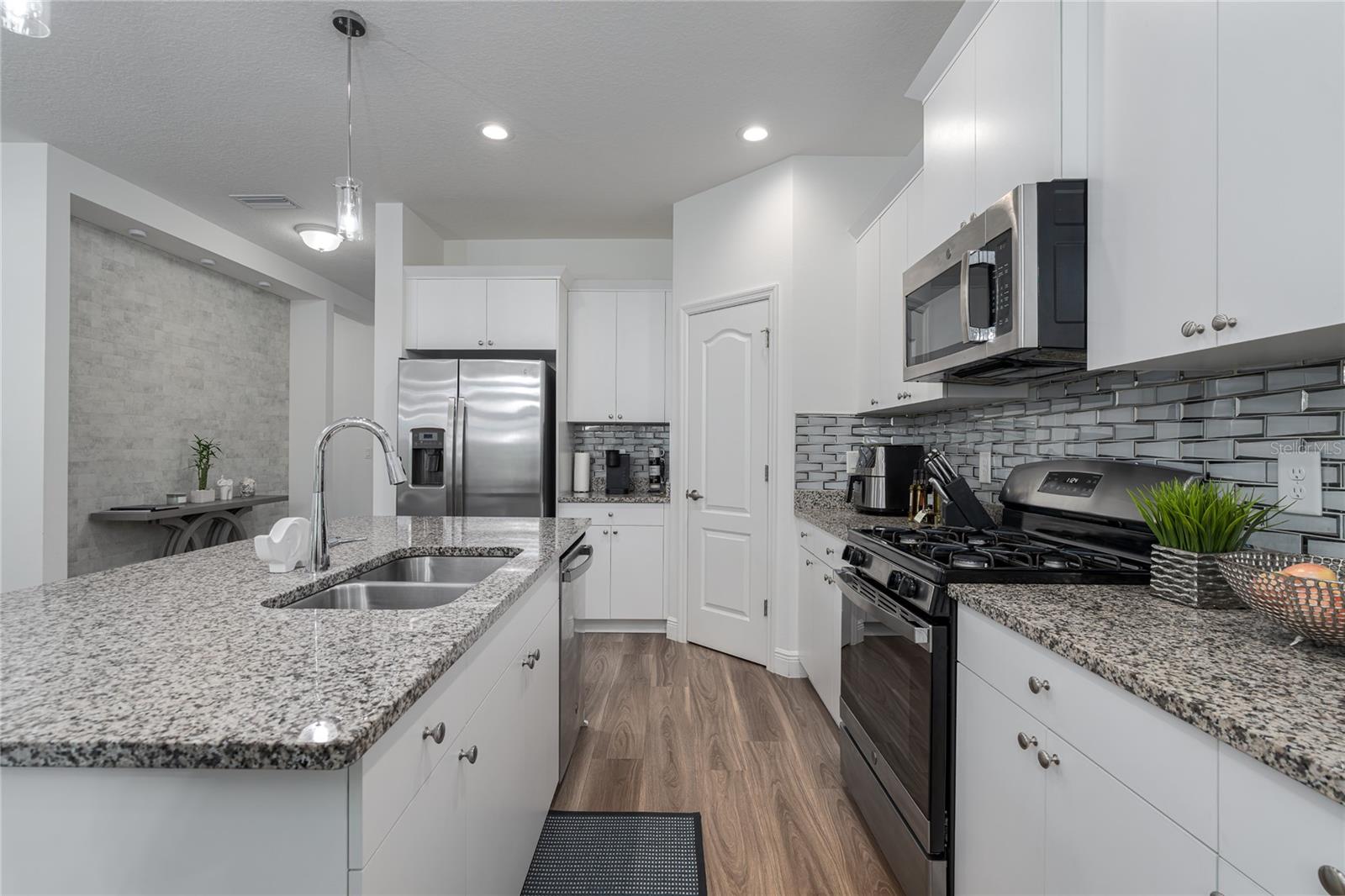 SILVERLEAF PH VI - Residential