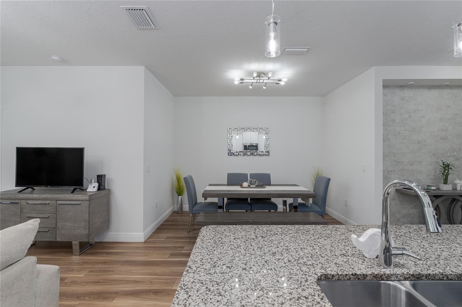 SILVERLEAF PH VI - Residential