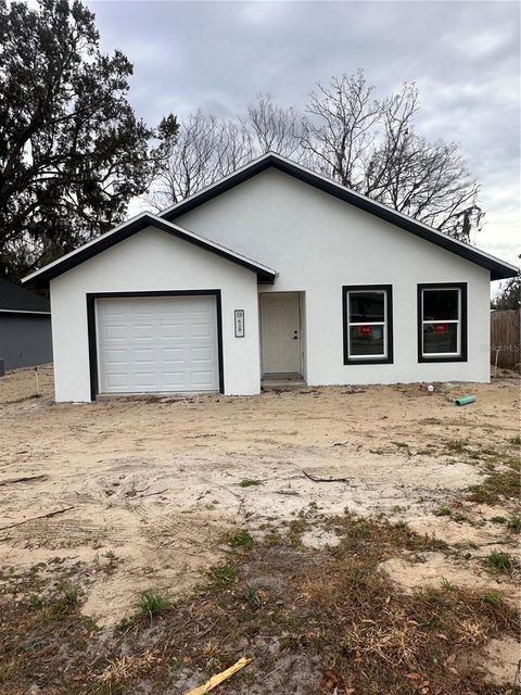 Photo of 628 NW 2nd Street, Ocala, FL 34475 (MLS # A4673091)