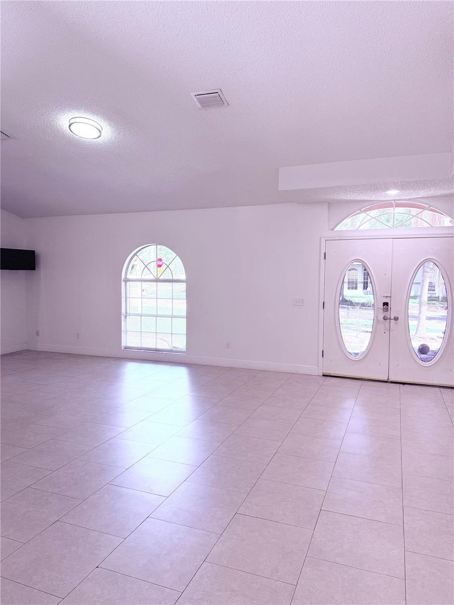 1314 W CARISSA COURT