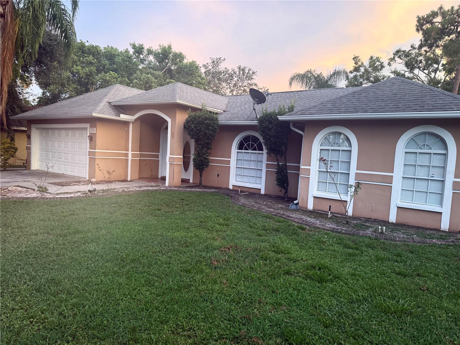 1314 W CARISSA COURT