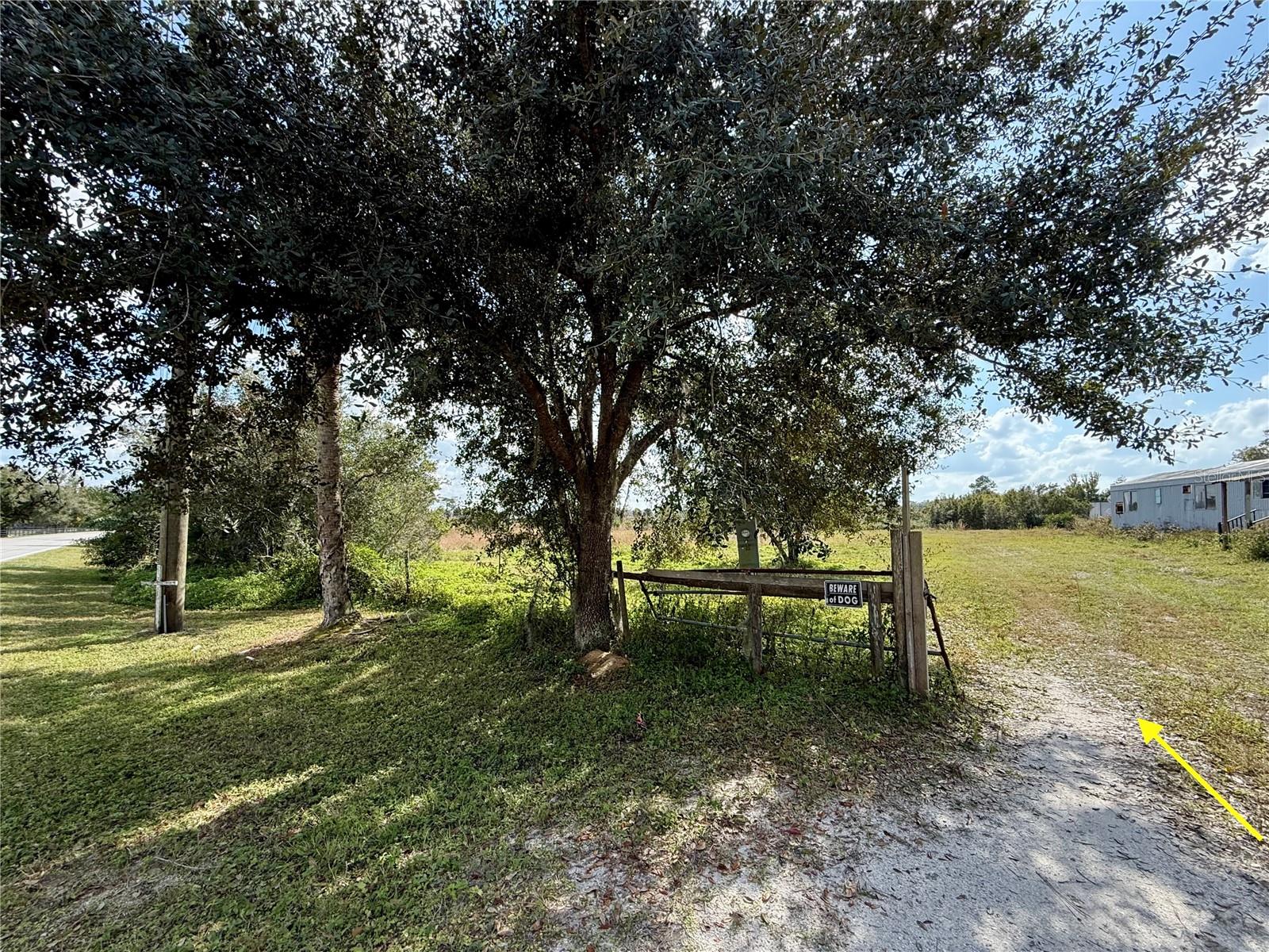 CHRISTMAS RANCH - Residential