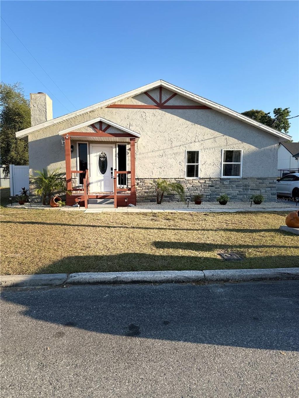 Photo of 208 Center St, Auburndale, FL 33823 (MLS # L4959982)