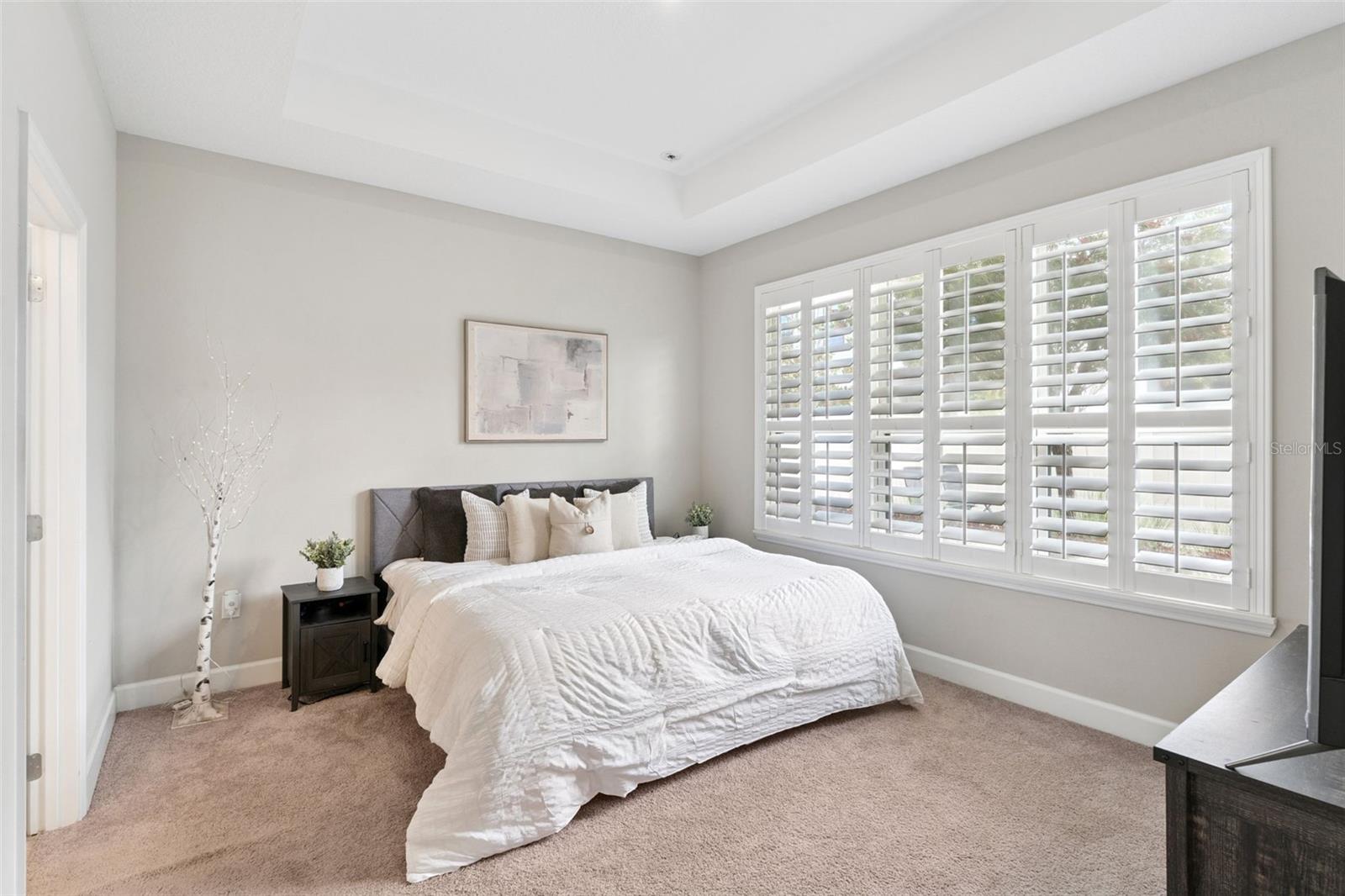 MEADOWS AT HAWKS CREST - Residential