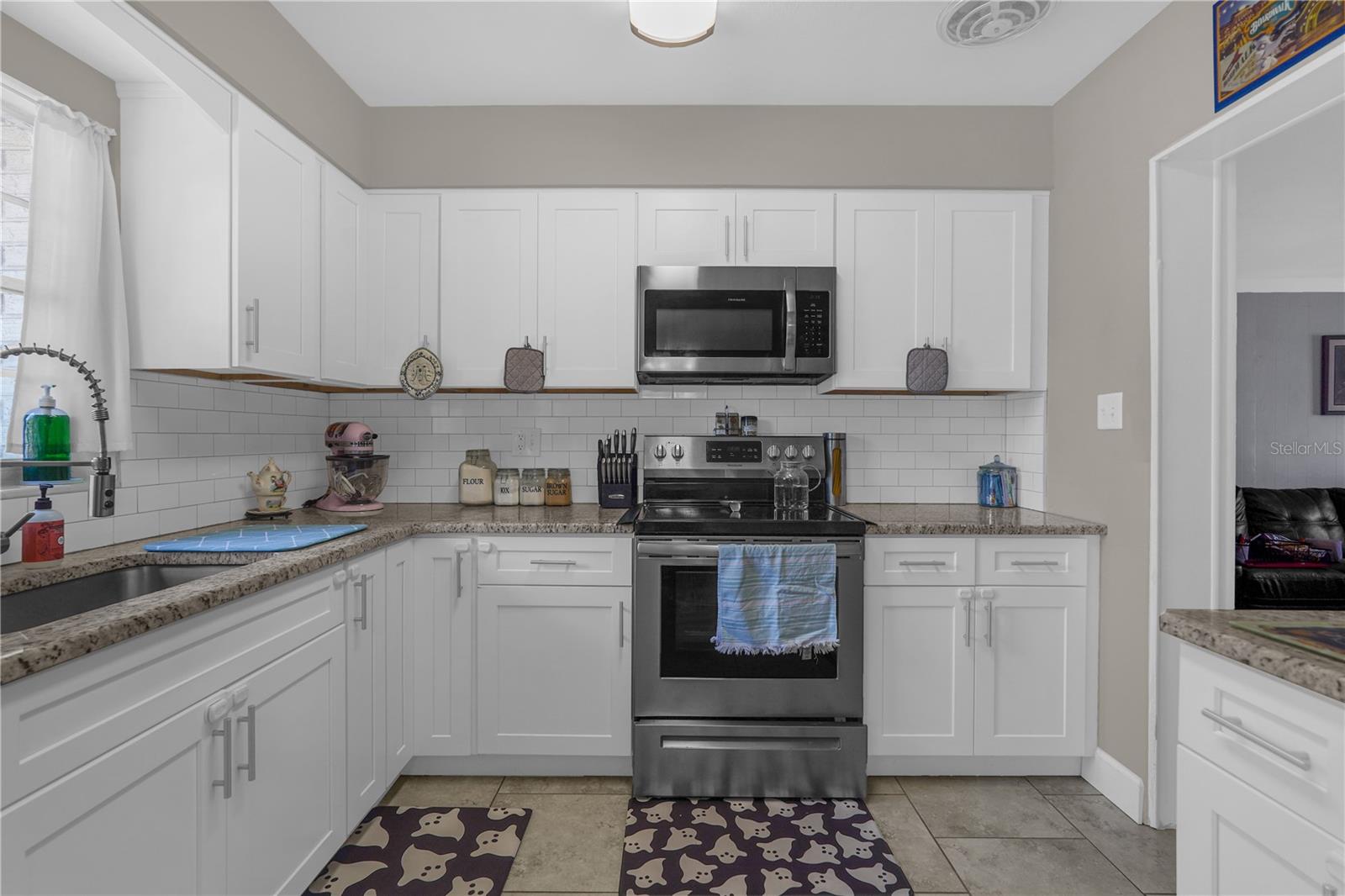 JAN-PHYK VILLAGE - Residential