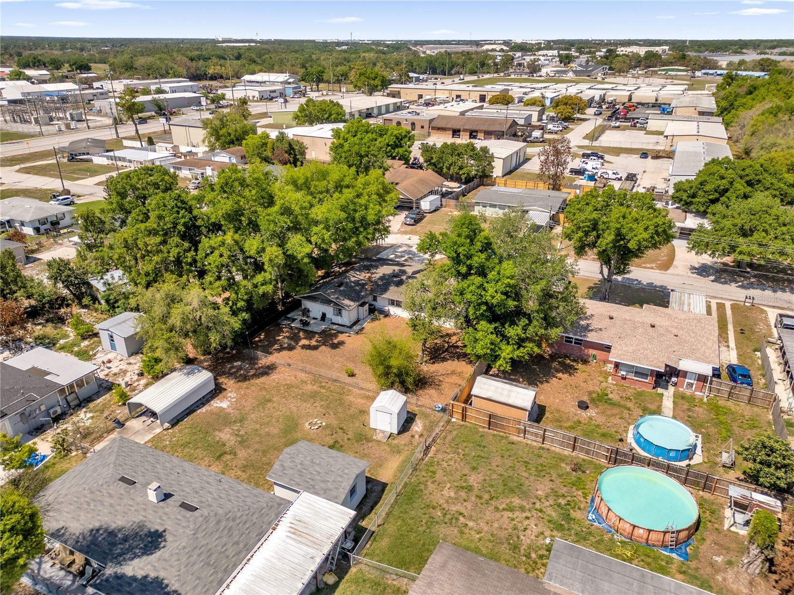 JAN-PHYK VILLAGE - Residential