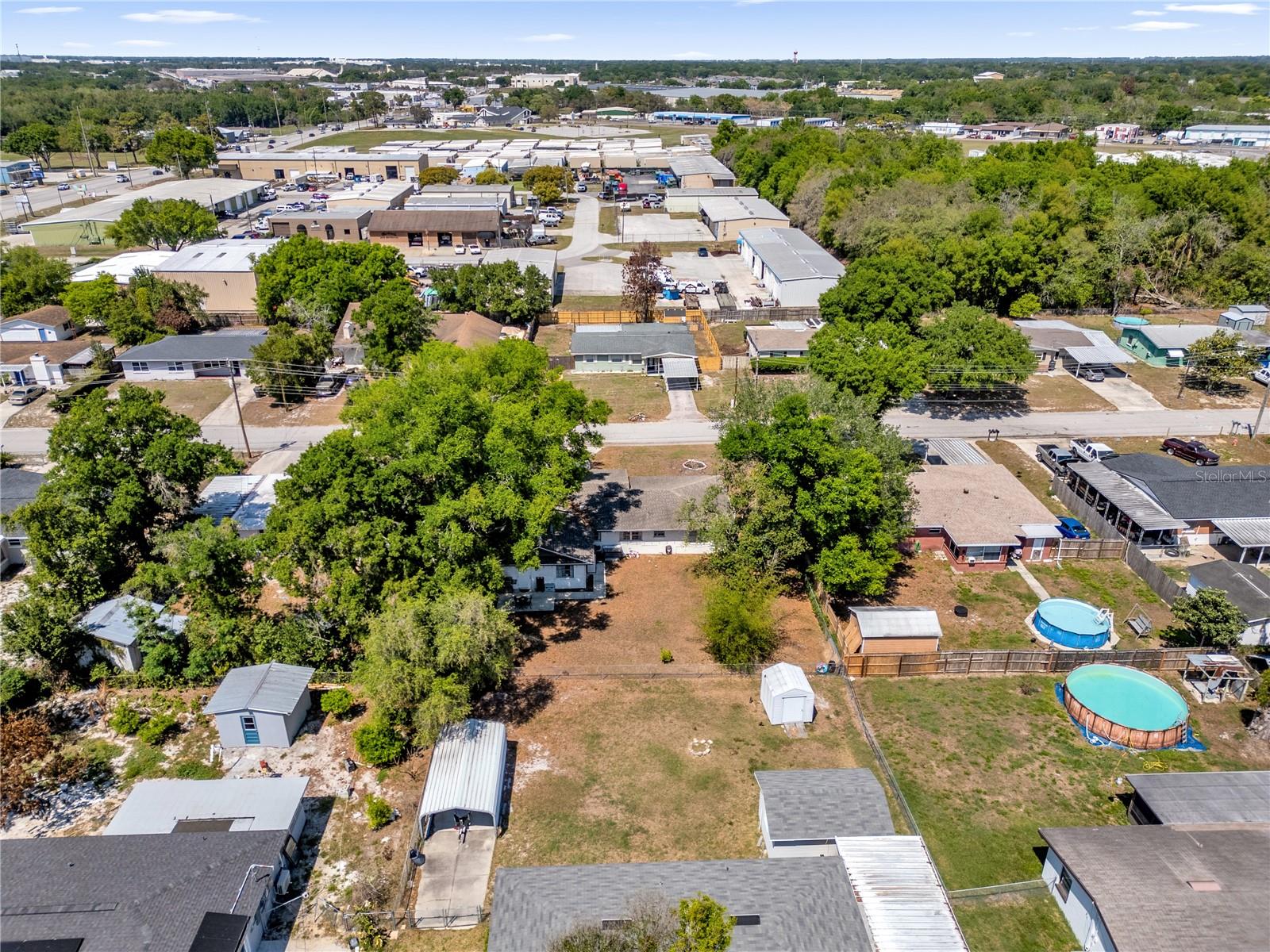 JAN-PHYK VILLAGE - Residential