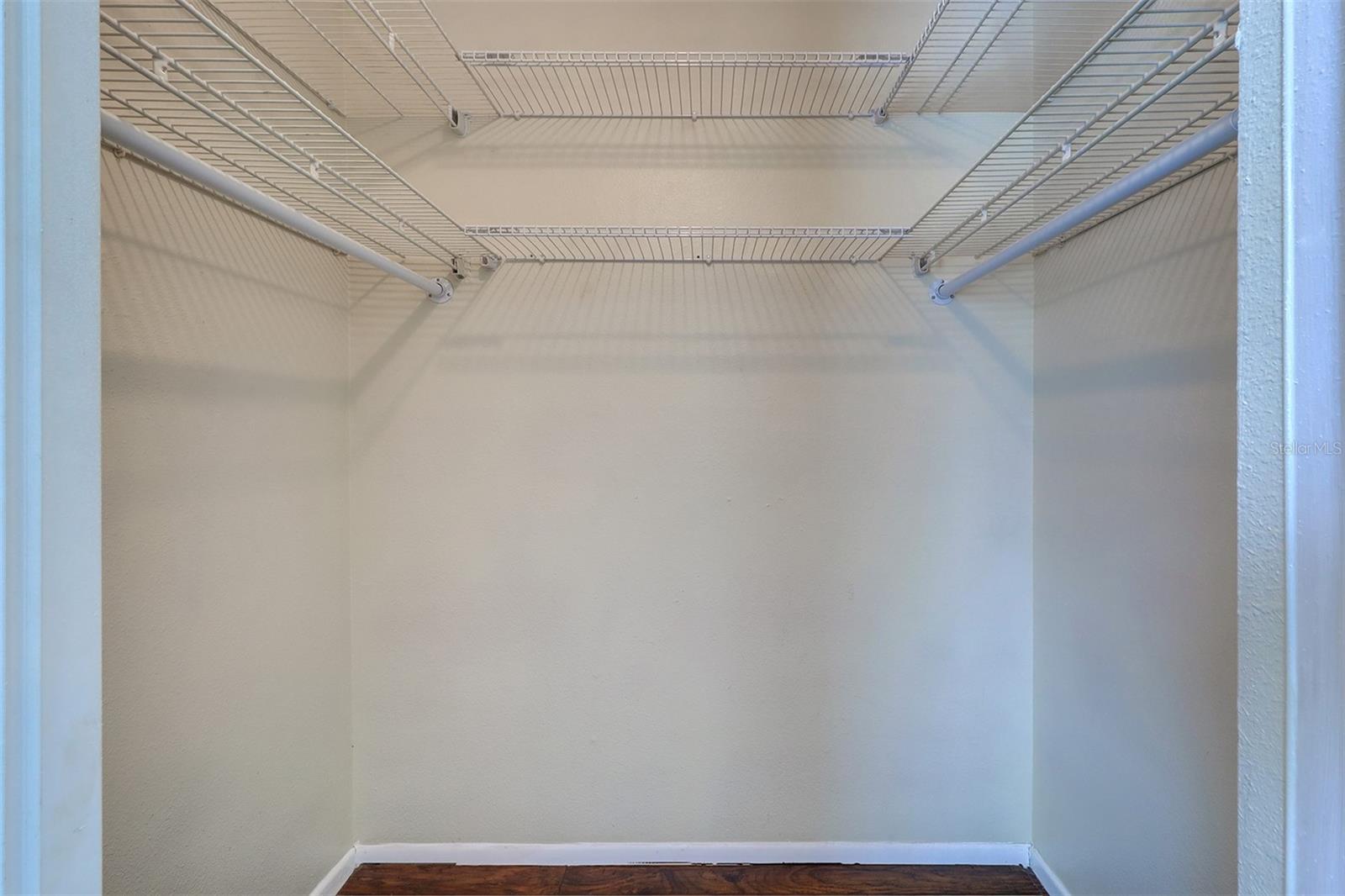 BAYSIDE MEADOWS-PHASE I - Residential Lease