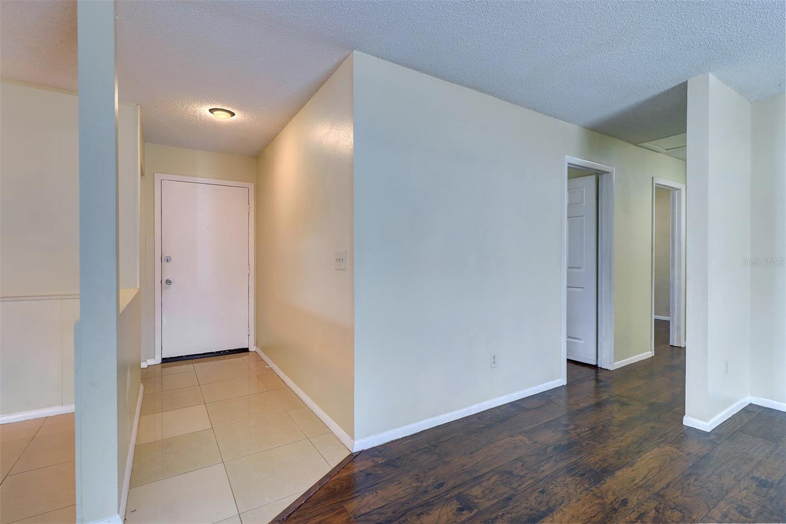 BAYSIDE MEADOWS-PHASE I - Residential Lease