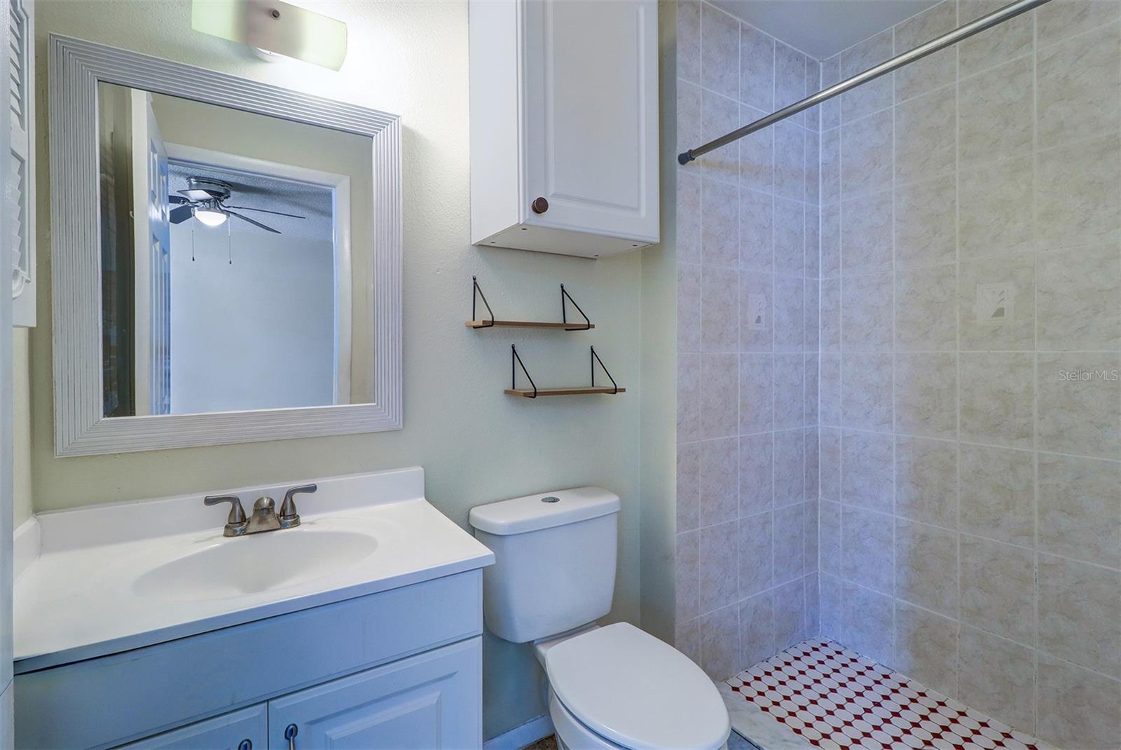 BAYSIDE MEADOWS-PHASE I - Residential Lease