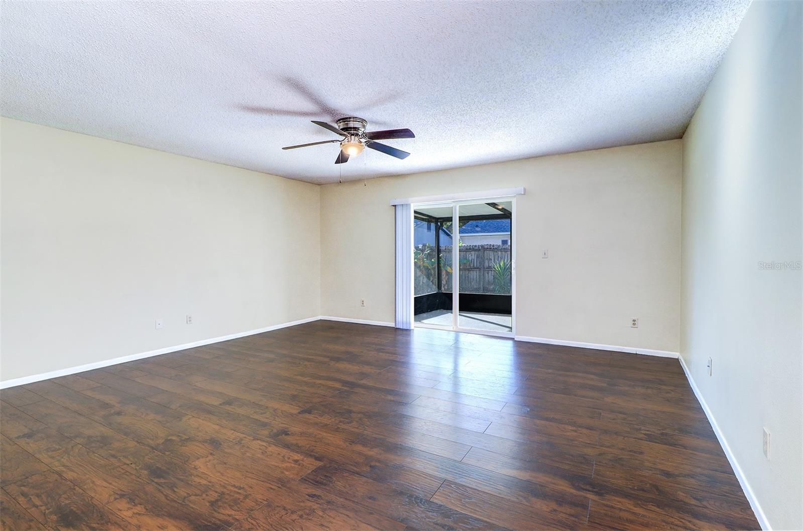 BAYSIDE MEADOWS-PHASE I - Residential Lease