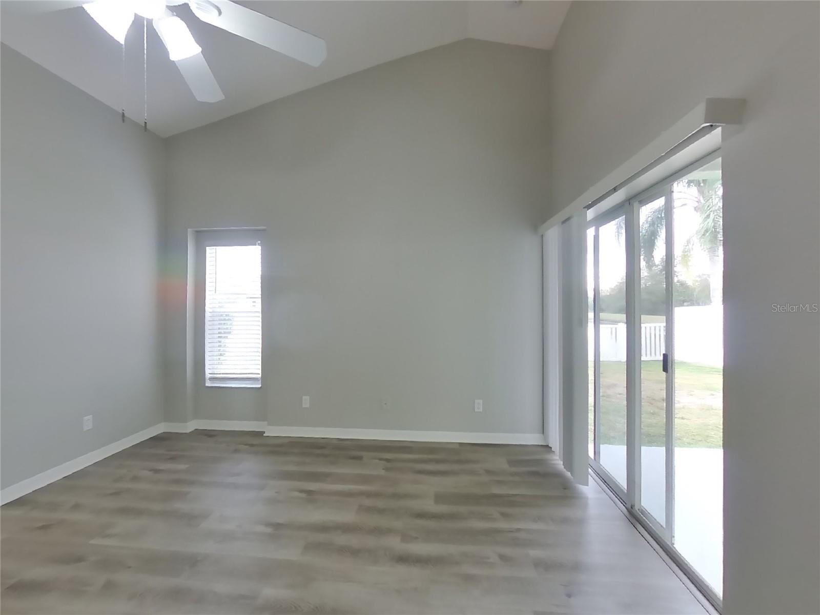 MEADOW POINTE IV PRCL J - Residential Lease