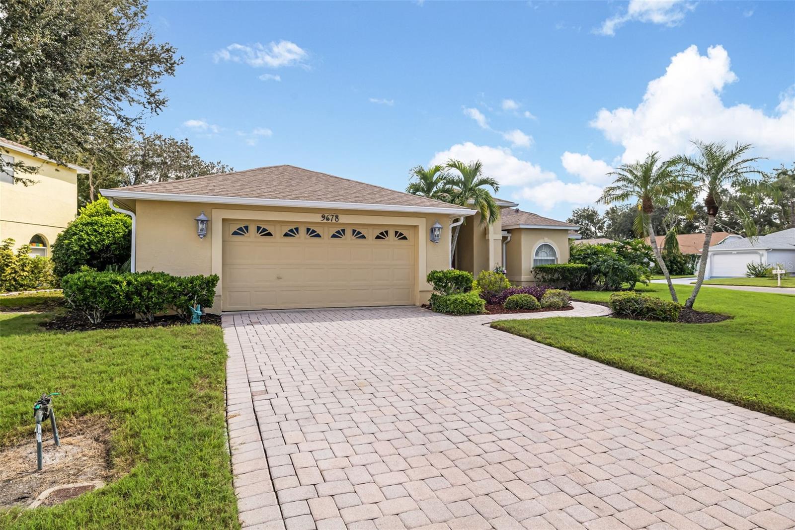 9678 KNIGHTSBRIDGE CIRCLE, SARASOTA, FL, 34238 3 9678 KNIGHTSBRIDGE CIRCLE