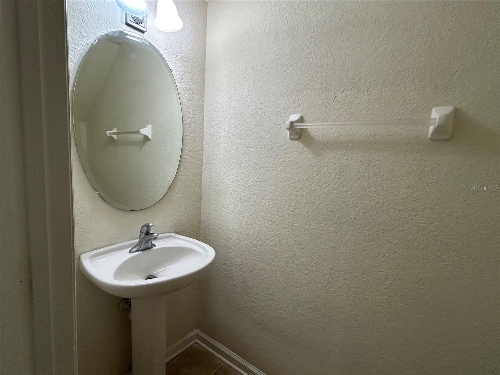 STONEBRIDGE LAKES PH 19 - Residential Lease