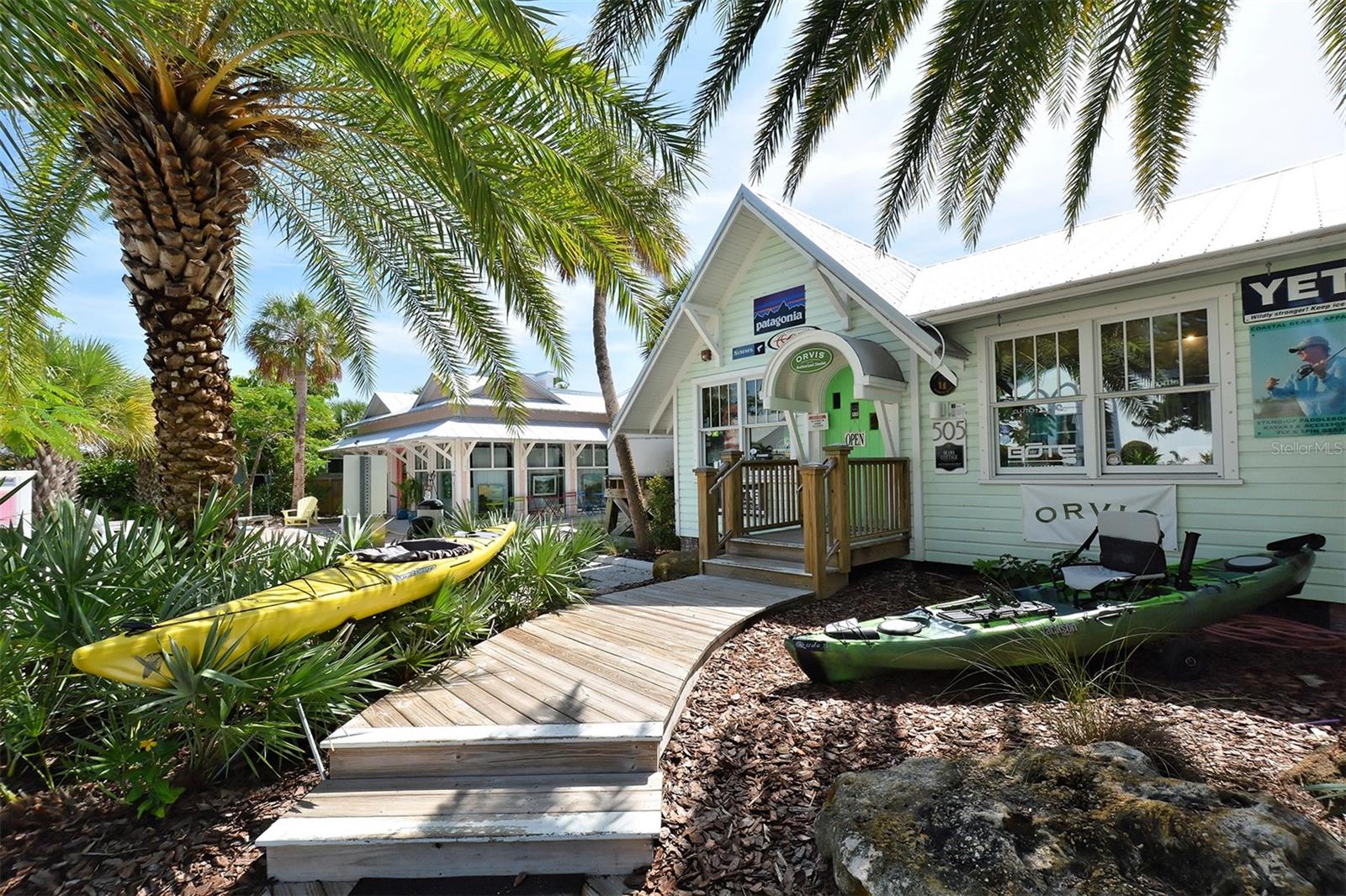 CLARK SPRING LAKE ESTATES - Residential