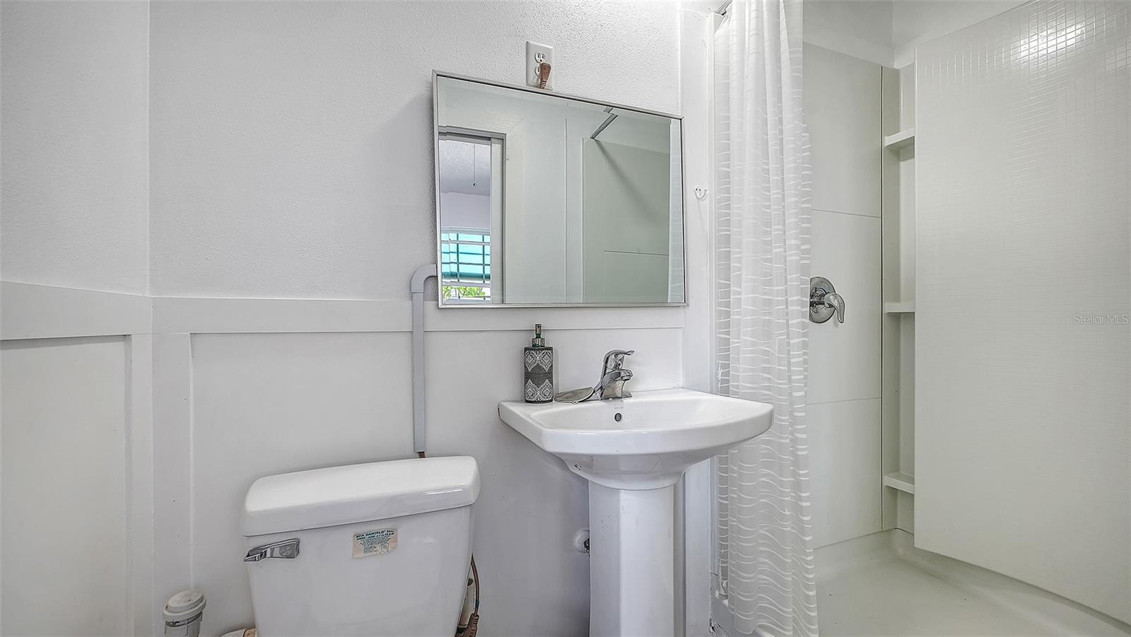 CLARK SPRING LAKE ESTATES - Residential